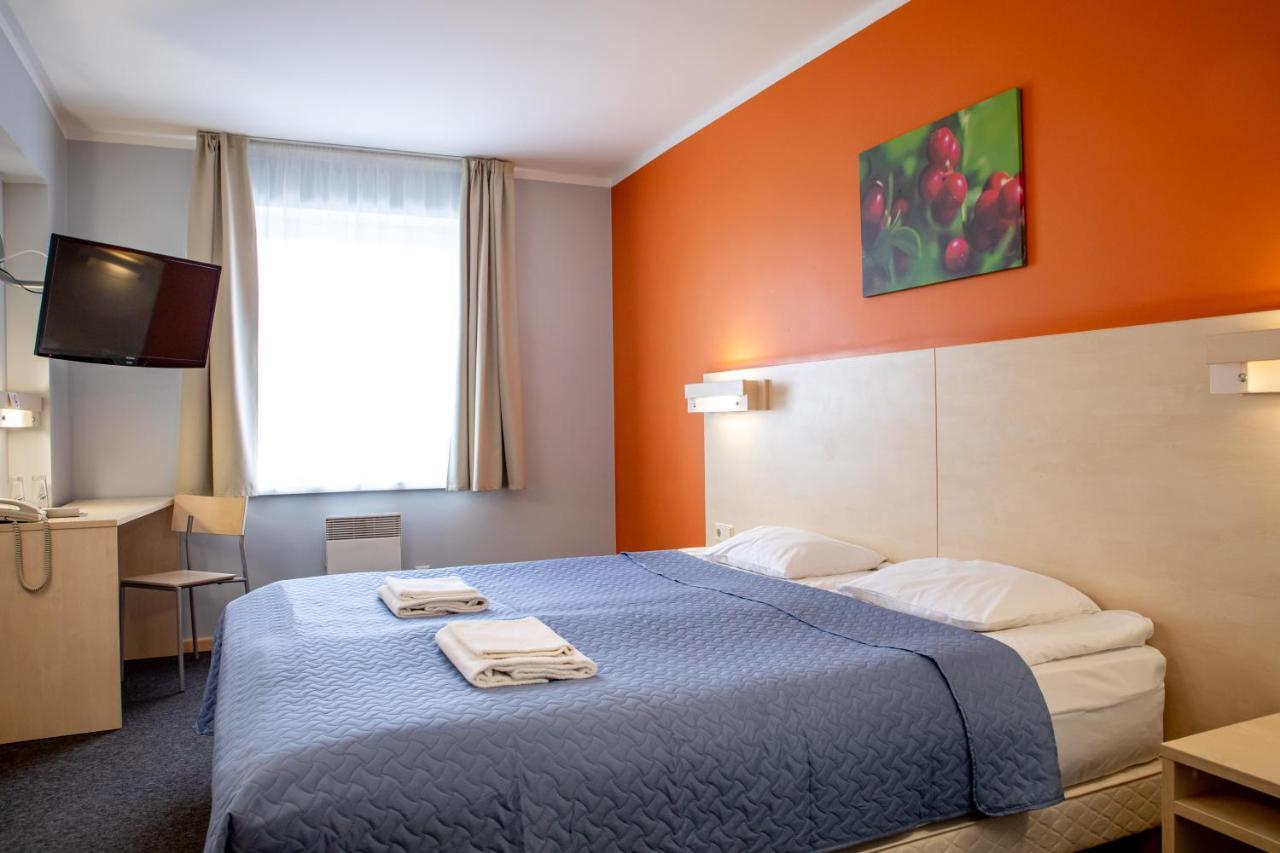 Rija Bauska Hotel Экстерьер фото