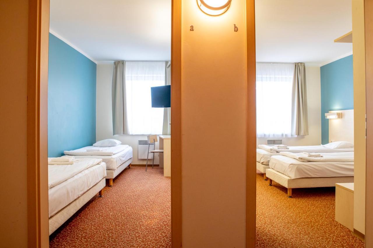 Rija Bauska Hotel Экстерьер фото