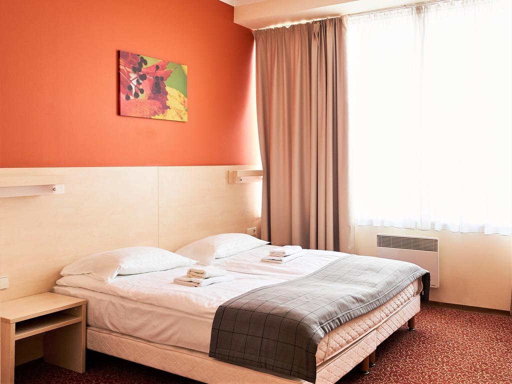 Rija Bauska Hotel Экстерьер фото